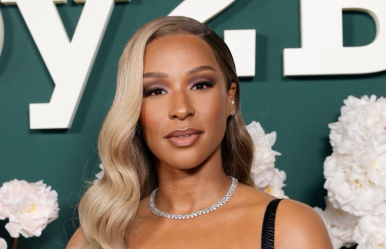 Savannah james
